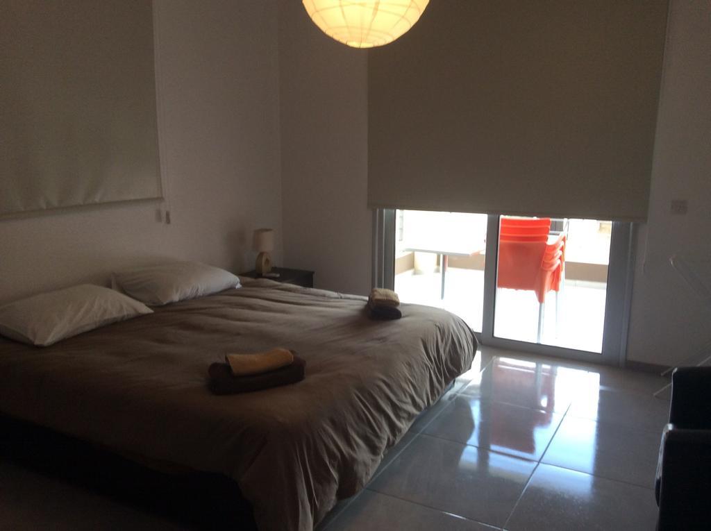 Niro Apartments Polis Chambre photo