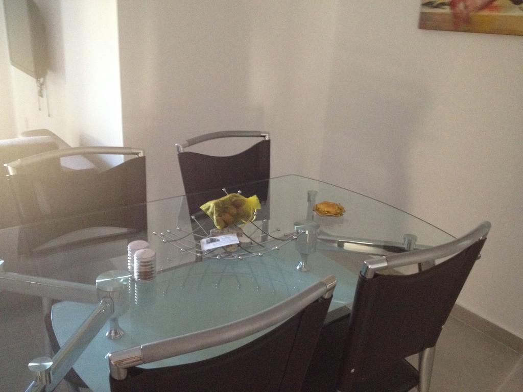 Niro Apartments Polis Chambre photo