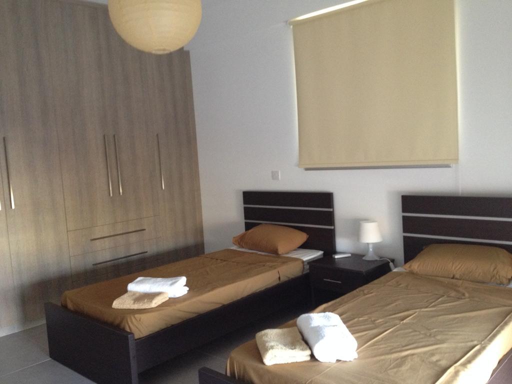 Niro Apartments Polis Chambre photo